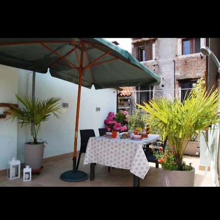 דירות ונציה Loft Due Cuori Con Terrazza מראה חיצוני תמונה