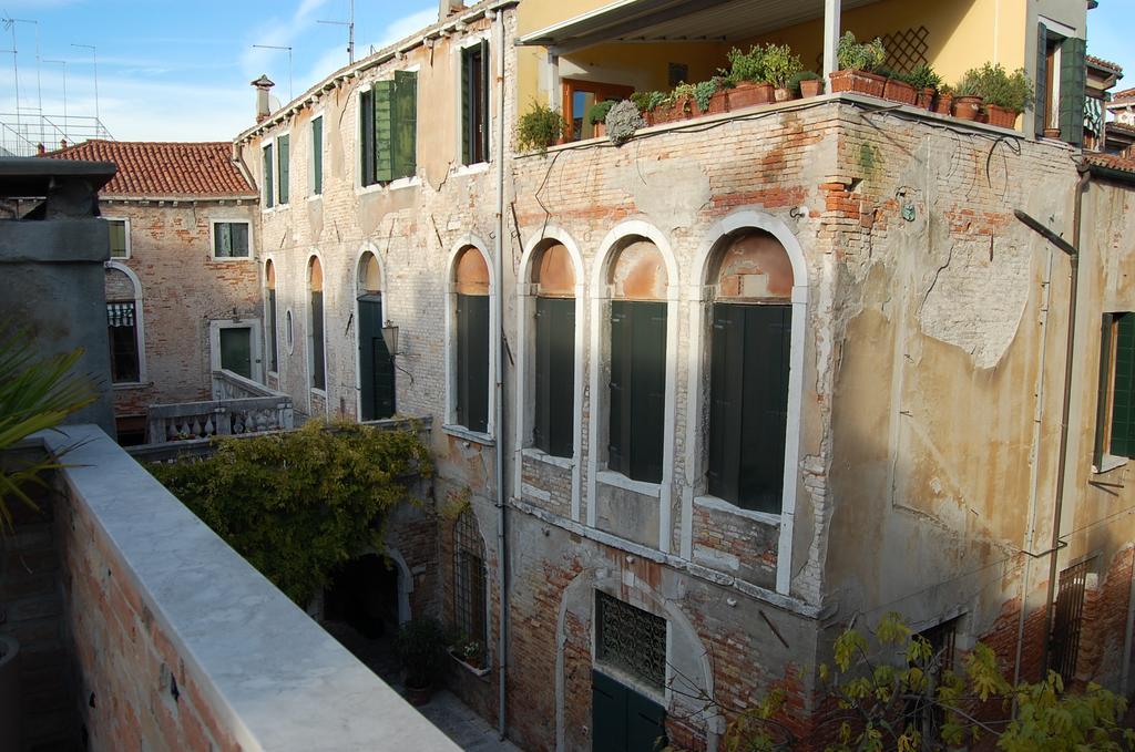 דירות ונציה Loft Due Cuori Con Terrazza מראה חיצוני תמונה